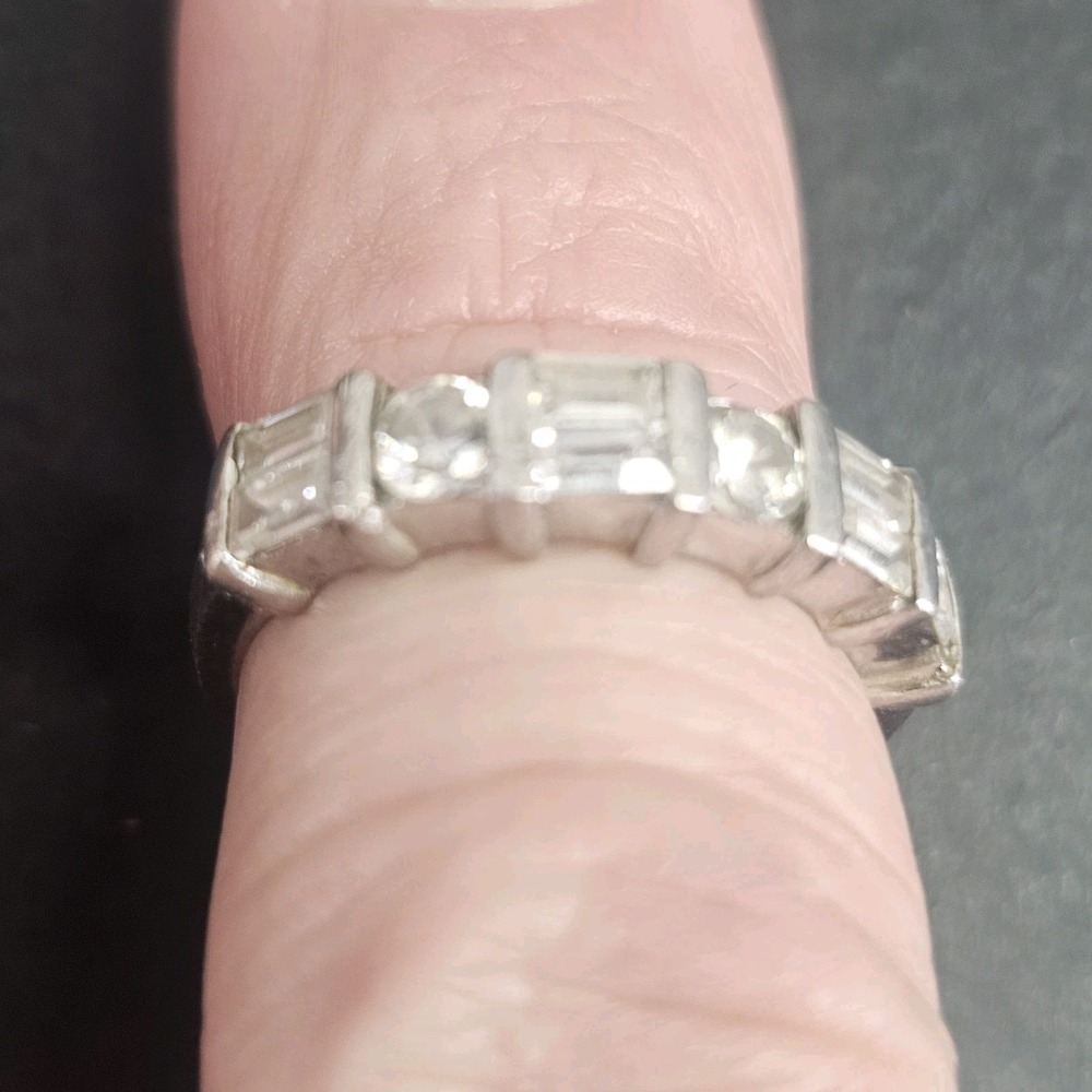 925 Sterling Silver Alternating Round & Baguette Multi-Stone Band Ring Size 7.25